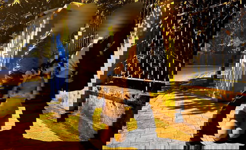 Em thích cảm giác độc lạ anh đưa ra giữa phố Hà Nội chơi threesome với bạn