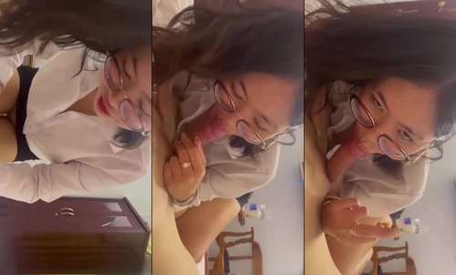 Em thư ký dâm đãng trong bộ đồ công sở em còn chê chim anh đen thui